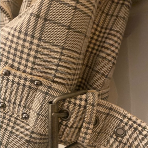 BLANK NYC Plaid Moto Zippered Jacket, size Small - Picture 4 of 9